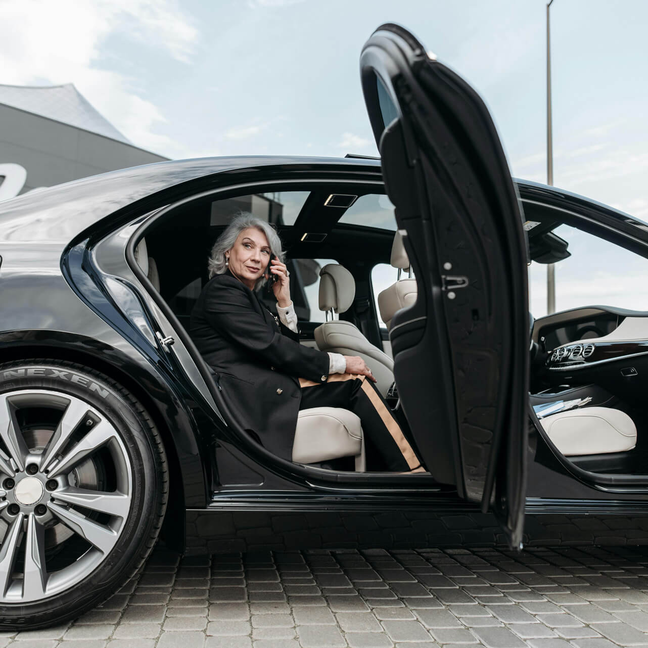 Prevoz limuzinom za svečane prilike, vip putnika.